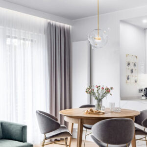 Декоративный плинтус CF2S Wallstyl перед шторой