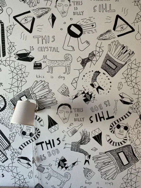 Tapeet Fun House - This city